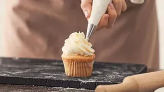 Díszítés és cukrászeszközök